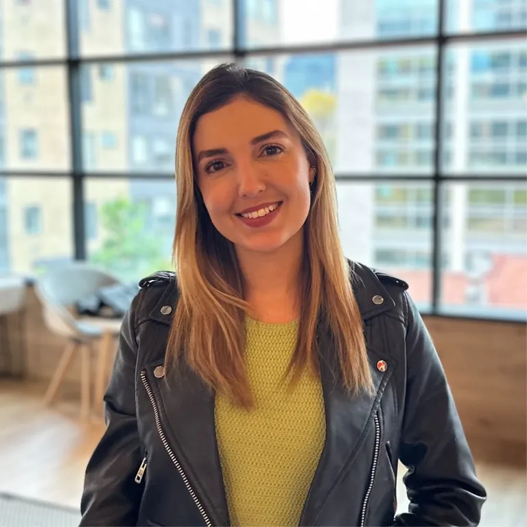 Katherine, profesora de español colombiana
